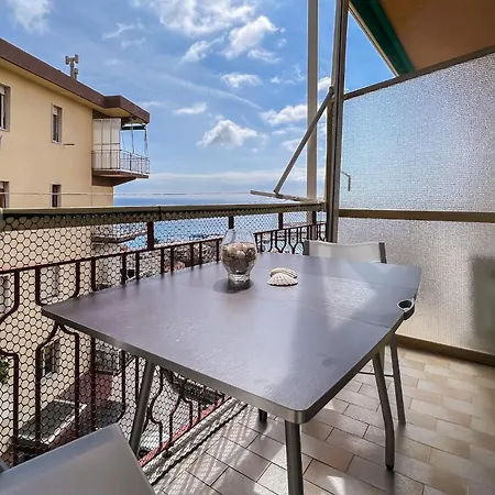 Grazioso Monolocale Con Vista Mare Apartment