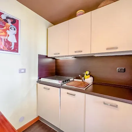 شقة Grazioso Monolocale Con Vista Mare